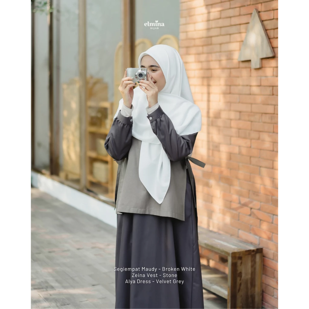 Gamis grey velvet muslimah